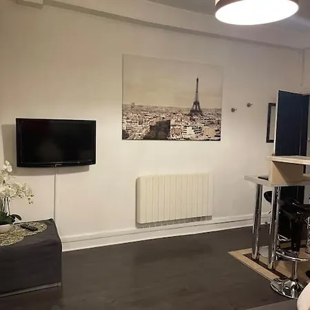 Cozy Chatelet 1 * Paříž